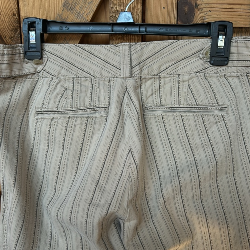 Old Navy women’s tan, striped dress pants. - Picture 3 of 6